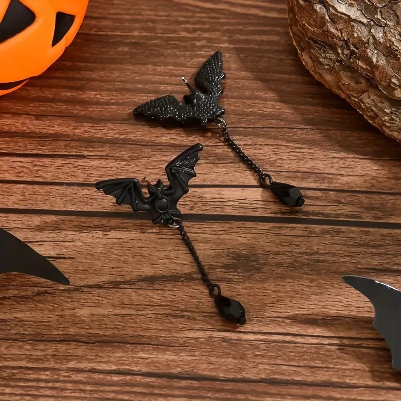 Halloween Gothic Bat Tassel Pendant Earrings, Dark Punk Style Zinc Alloy and Stainless Steel Studs with Plastic Details, Halloween Party Costume Jewelry 2026 - $11.99 –P5