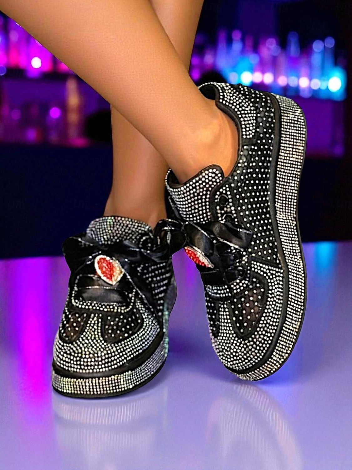 Naisten valkoiset strassikengät satiininauhanauhoilla ja sydänriipuksella - tyylikkäät vapaa-ajan kengät yöelämään, klubeille ja juhliin 2026 - $46.99 –P1