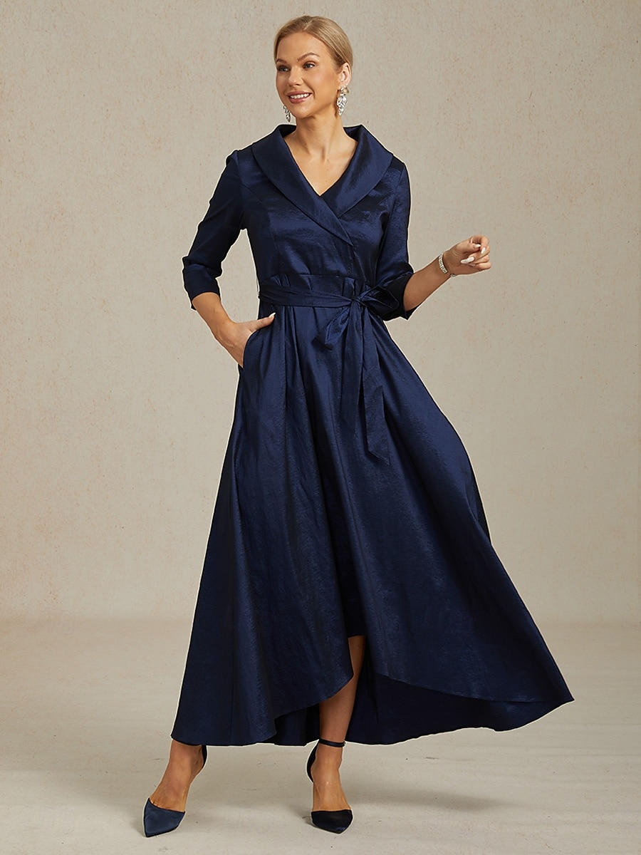 Femmes Robe Maxi Robe de Soirée Élégant ancien Coupe régulière Couleur Unie Manche 3/4 Col en V bleu marine Automne Hiver de 2025 ? $129.99 –P1