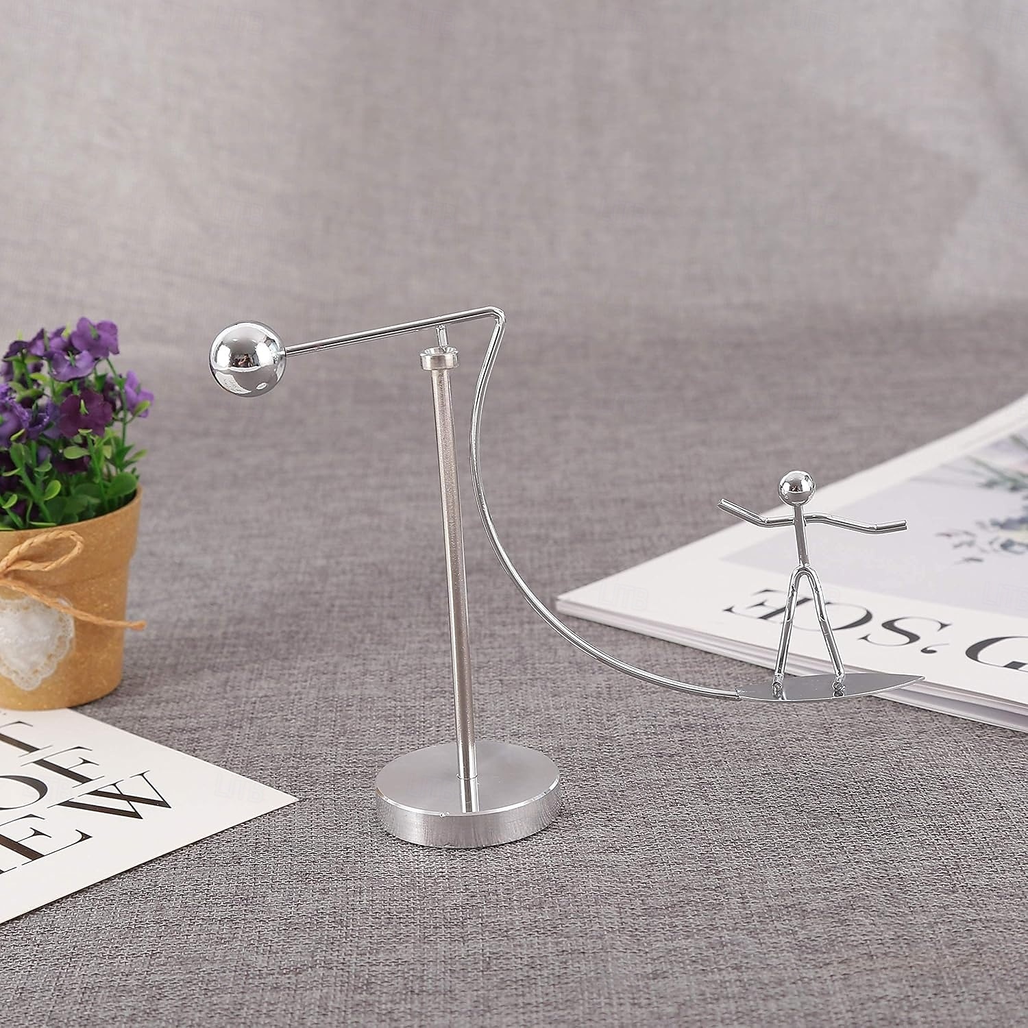 Stalowa rzeźba równoważąca, zabawka do balansowania, sztuka kinetyczna, zabawka do balansowania, nauka dekompresyjna, psychologia, dekoracja biura domowego, zabawka na biurko 2026 - $11.27 –P12