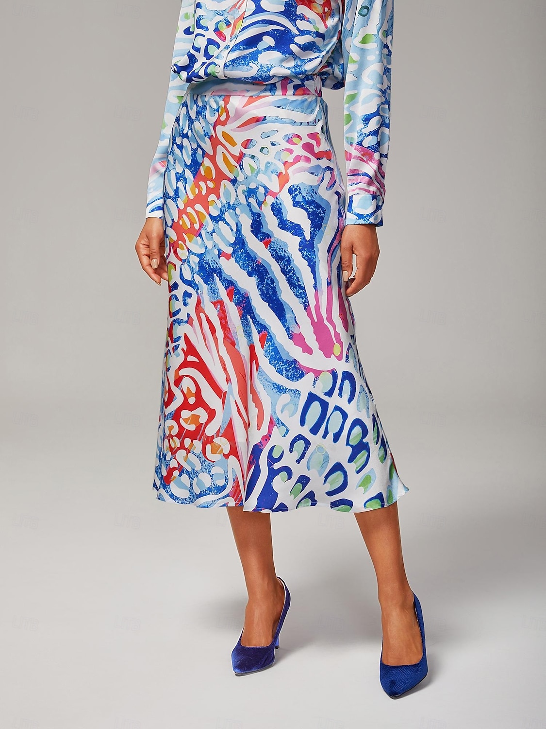 Damen Aquarell Leopardenmuster Satin lockeres kurzes Hemd mit überschnittenen Schultern Hemdkragen elegant stylisch lässig kräftiger Druck tägliche Arbeit Herbst 2025 - $58.99 –P8