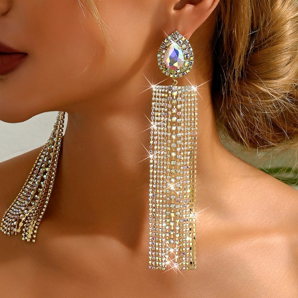 orecchini con nappe in strass di cristallo da donna, lunghi gioielli pendenti per feste notturne e abiti da discoteca del 2025 a $14.99 –P2