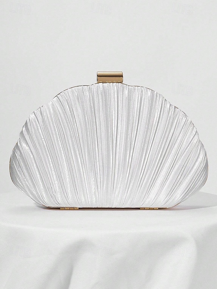 pochette da sera in raso plissettato a conchiglia da donna, color champagne metallizzato con montatura e catena dorate: glamour vintage per matrimoni, cocktail party, balli di fine anno e serate fuori del 2026 a $24.99 –P9