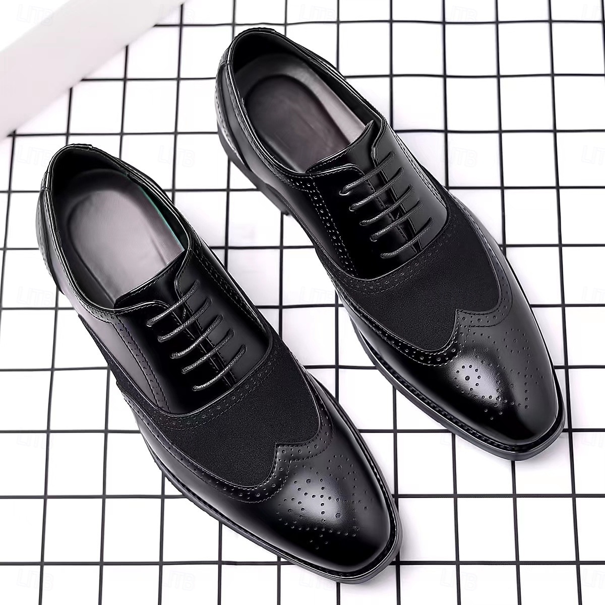 Sapatos oxford masculinos bico fino bicolor marrom e verde – brogues estilosos de couro sintético para looks casuais elegantes de 2025 por $42.99 –P15