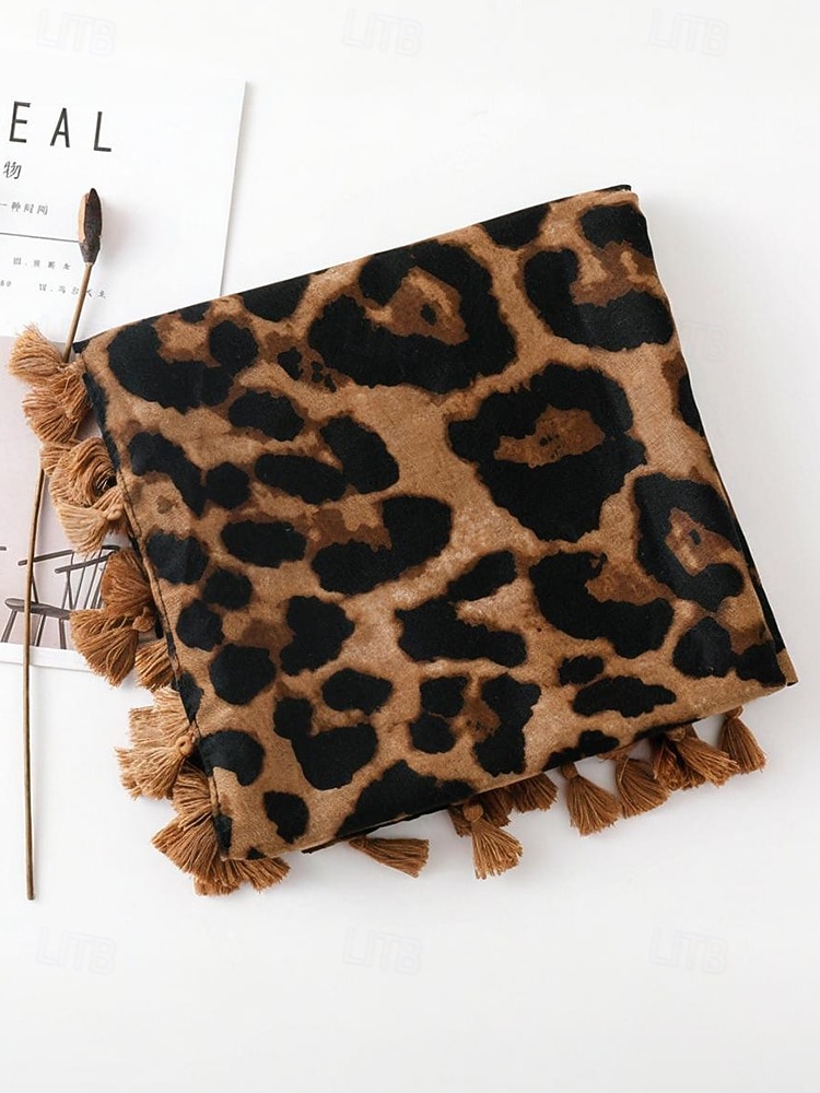 Bufanda con borlas y estampado de leopardo para mujer: chal extragrande, suave y ligero con flecos, estilo bohemio chic para otoño/invierno, atuendos casuales, oficina, viajes y regalos. 2025 - $14.99 –P7