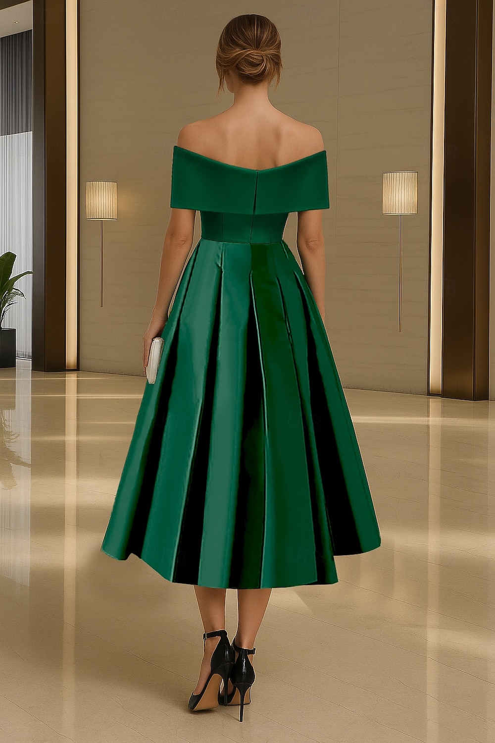 Linha A Longuette Vestidos de cocktail Vestidos de festa Elegante Sem Manga Ombro a Ombro Formal Casamento Cetim Elástico com Pregas Franzido de 2025 por $139.99 –P2