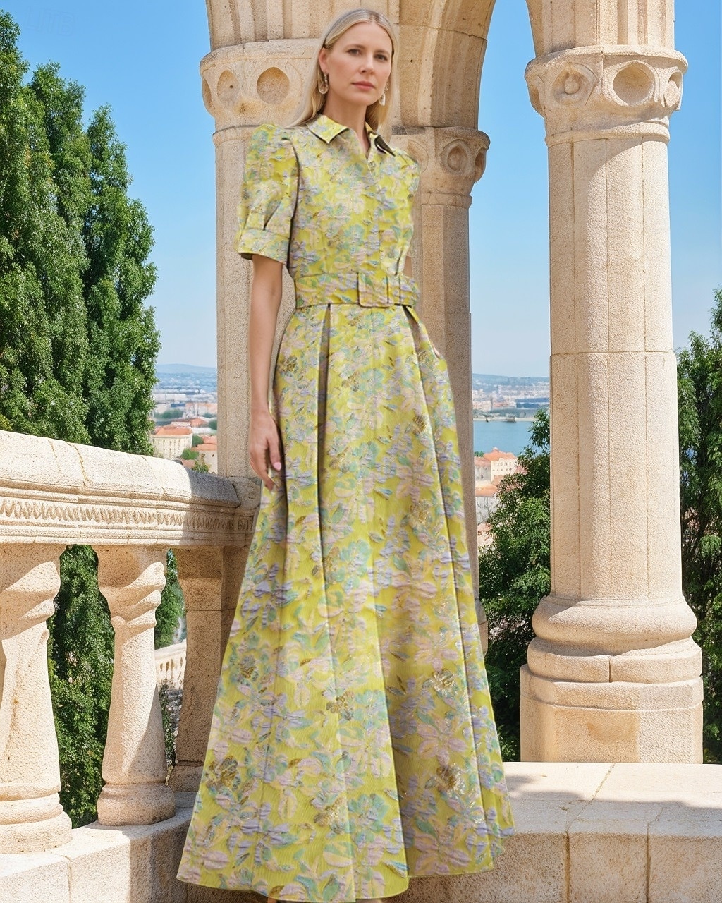 Linha A Longo Vestidos de noite Vestido de Baile Vestido formal Elegante Vintage Manga Curta Colarinho de Camisa Casamento Formal Fibra Sintética com Estampa floral Fenda Bolsos de 2026 por $186.99 –P7