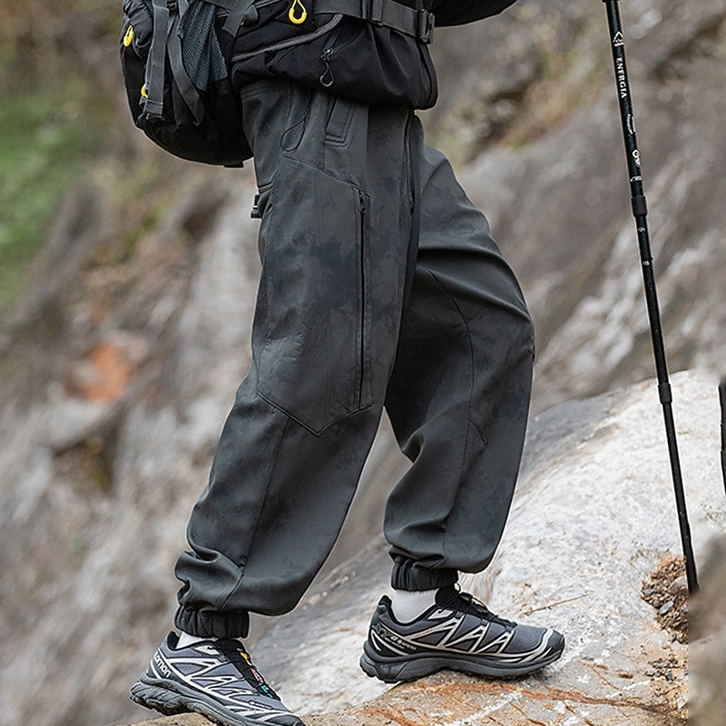 Homens Calças de Trilha Calças impermeáveis Calças com cordão Calças Softshell Ao ar livre Normal Prova-de-Água A Prova de Vento Calças Bolsos Cintura elástica Preto Branco Acampar e Caminhar Corrida de 2025 por $48.99 –P11