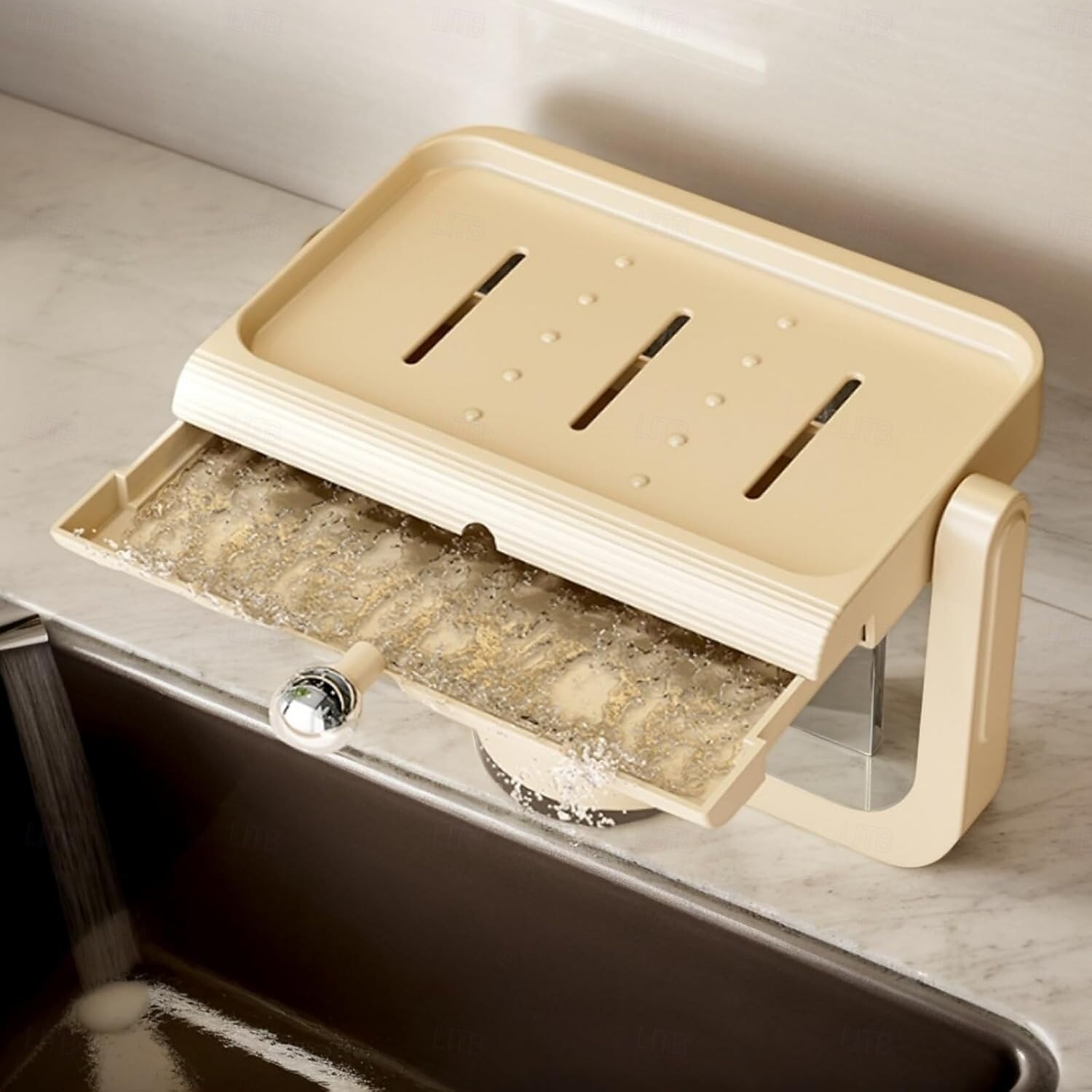 Wandgemonteerde zuignap roterende zeepbak met afvoer, niet-borende spons en zeeprek organizer, perfect voor douche, badkamer, bad en keukengootsteen 2025 - $13.99 –P16