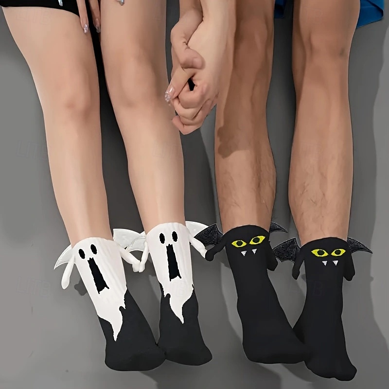 calzini da donna con ali di pipistrello e fantasmi di Halloween: divertenti accessori per feste spettrali del 2025 a $7.99 –P4