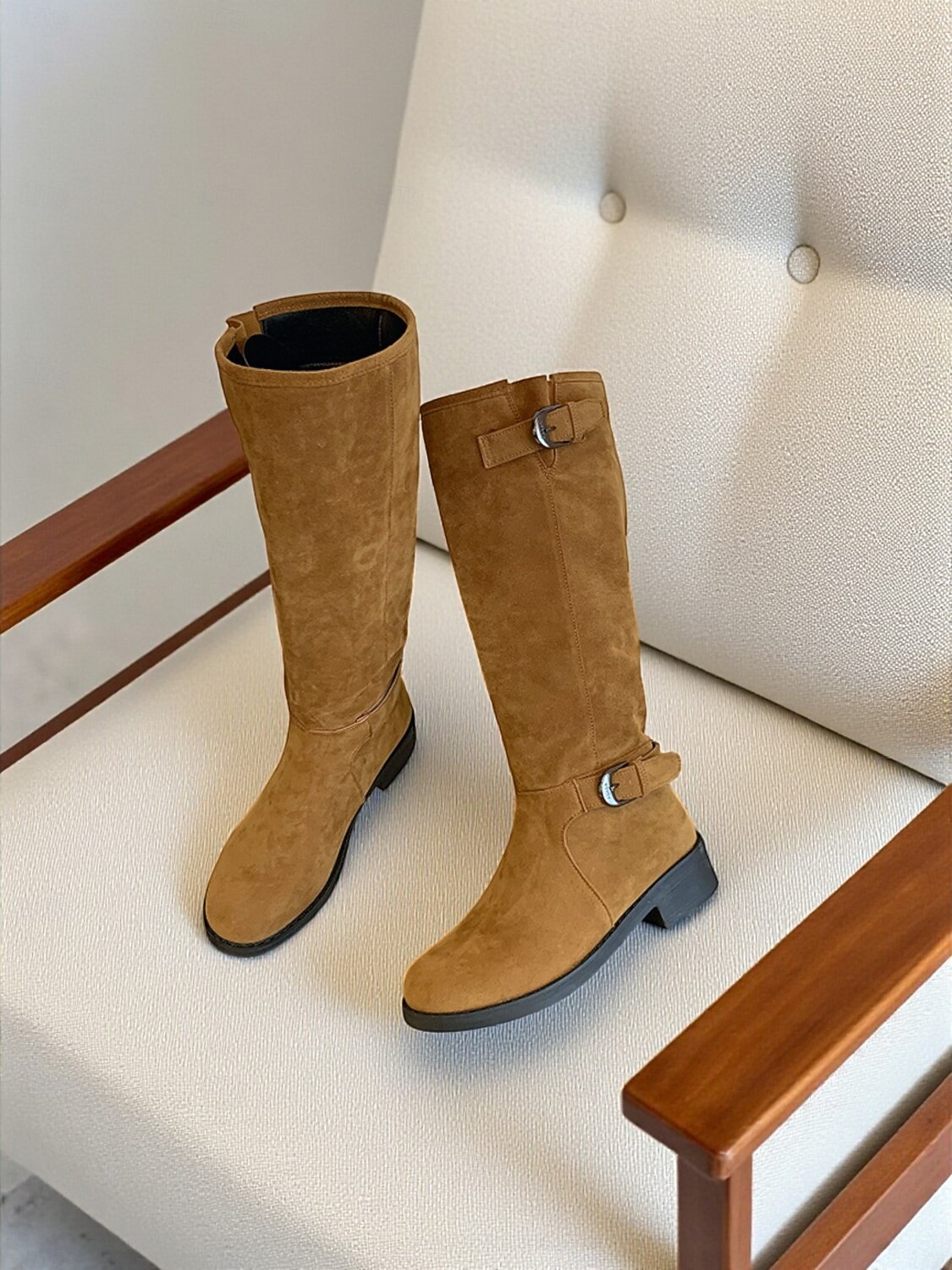 bottes hautes à tige réglable pour femmes - combinaison de daim et de similicuir avec détail de boucle, chaussures de style équitation à la mode pour les tenues décontractées urbaines et les vêtements de 2025 ? $54.99 –P4