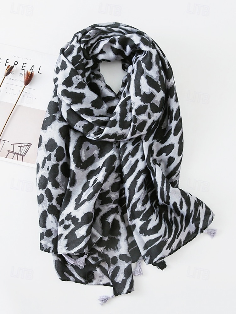 Bufanda con borlas y estampado de leopardo para mujer: chal extragrande, suave y ligero con flecos, estilo bohemio chic para otoño/invierno, atuendos casuales, oficina, viajes y regalos. 2025 - $14.99 –P10