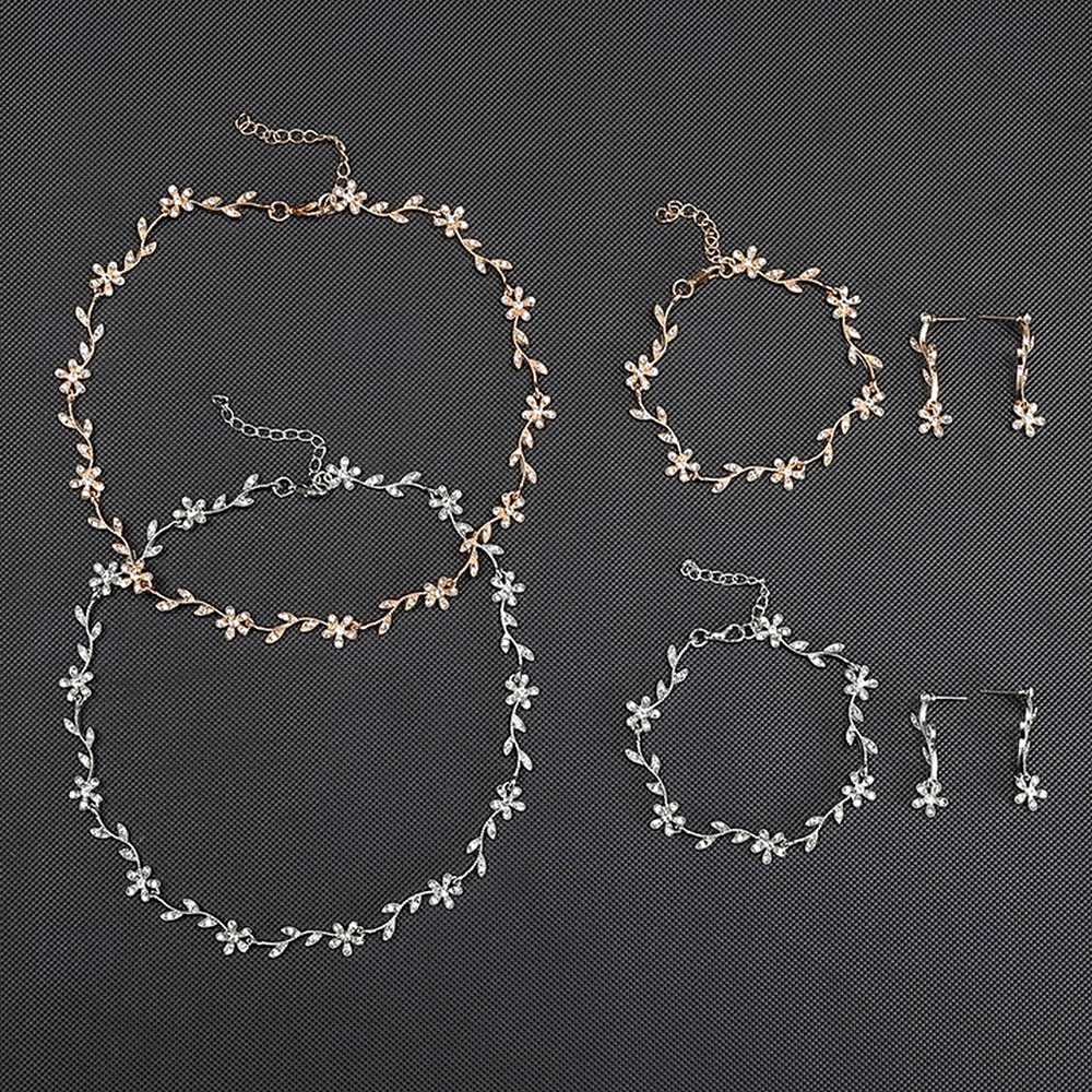 Juego de Joyas 3 Diamantes Sintéticos Cromo 1 Brazalete Pendientes Collare Mujer Elegante Vintage Moda Estilo retro Clásico Conjunto de joyas Para Boda Fiesta Invitado a la boda 2025 - $14.99 –P8
