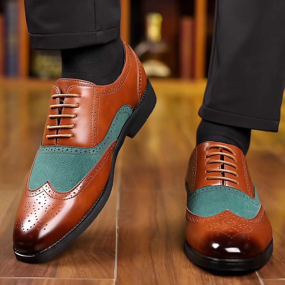Sapatos oxford masculinos bico fino bicolor marrom e verde – brogues estilosos de couro sintético para looks casuais elegantes de 2025 por $42.99 –P8