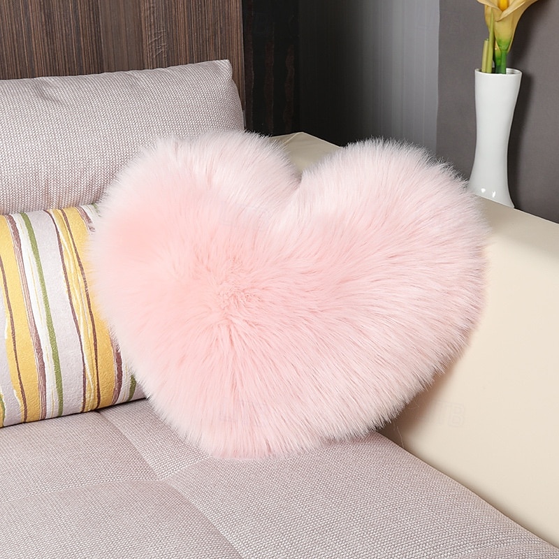Valentine's Day Wine Red and Gray Heart-Shaped Pillow, Faux Fox Fur Decorative Cushion, Soft Fluffy Throw Pillow for Sofa, Chair, Bed, Living Room, Plush Home Decor Accent 2026 - $20.99 –P22