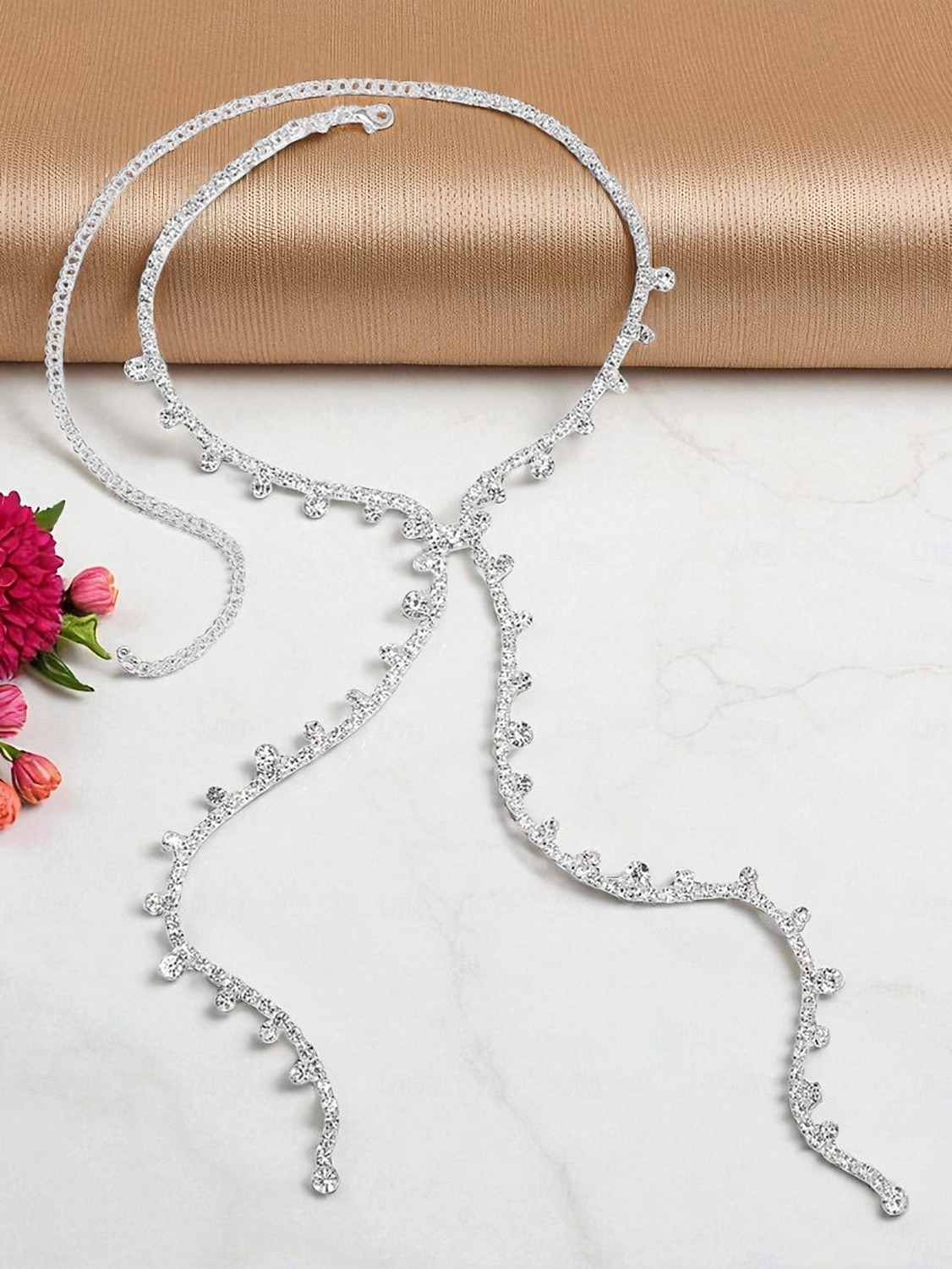 collana girocollo a forma di Y con strass da donna: gioielli scintillanti in cristallo per abiti con scollo a V profondo e occasioni di festa del 2025 a $14.99 –P5