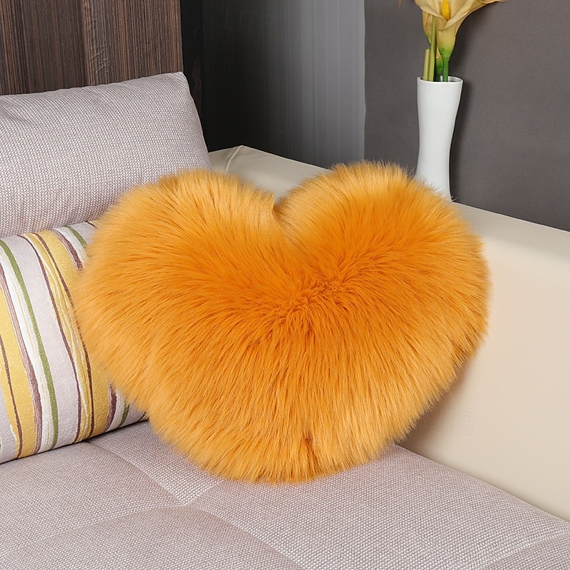 Valentine's Day Wine Red and Gray Heart-Shaped Pillow, Faux Fox Fur Decorative Cushion, Soft Fluffy Throw Pillow for Sofa, Chair, Bed, Living Room, Plush Home Decor Accent 2026 - $20.99 –P16
