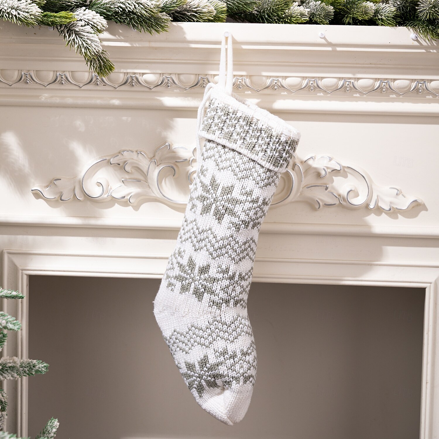 Lot de 2 bas de Noël tricotés, chaussettes de Noël en tricot flocon de neige rouge, décoration de vacances, sacs cadeaux suspendus pour enfants, cheminée &décorations d'arbre de Noël de 2025 ? $15.49 –P7