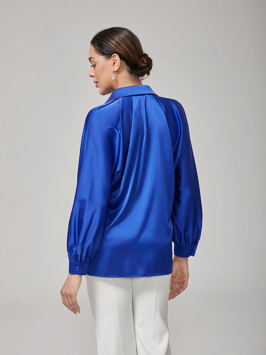 camicetta con maniche dolman blu zaffiro del 2025 a $61.99 –P1