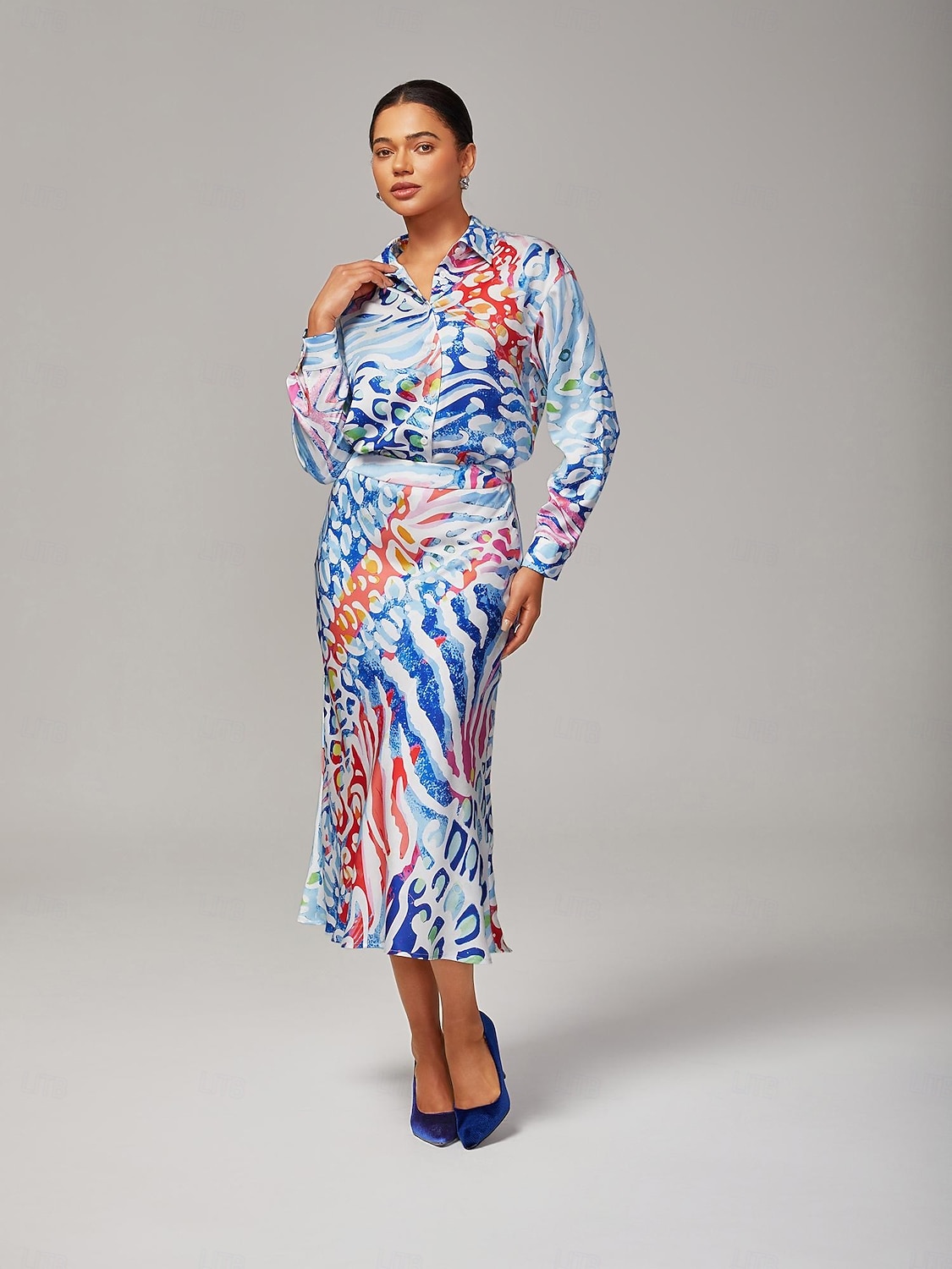 Damen Aquarell Leopardenmuster Satin lockeres kurzes Hemd mit überschnittenen Schultern Hemdkragen elegant stylisch lässig kräftiger Druck tägliche Arbeit Herbst 2025 - $58.99 –P3