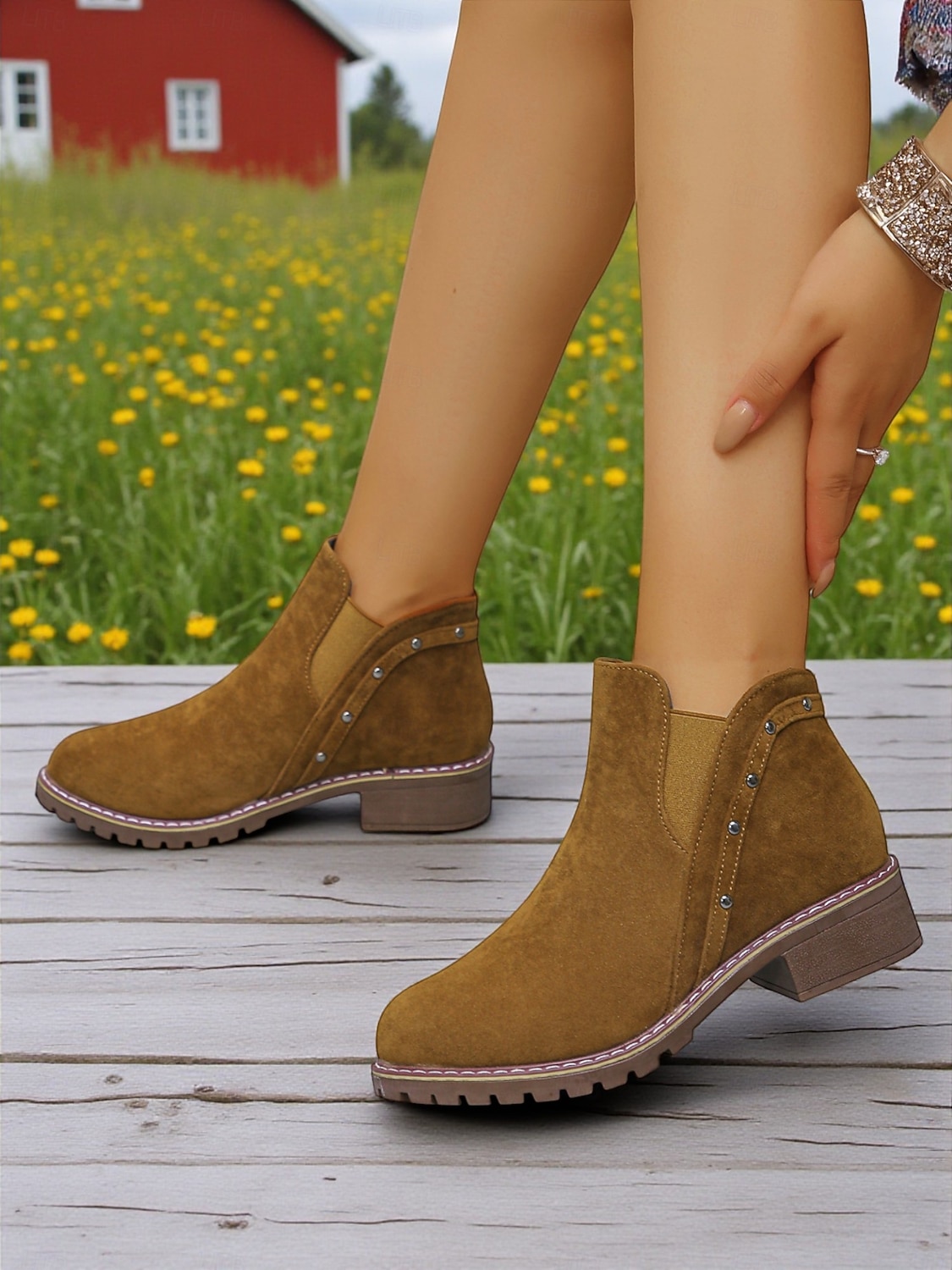 Botines Chelsea de tacón grueso para mujer: botines de punta redonda con detalle de tachuelas para la moda de otoño, visitas a granjas y paseos al aire libre. 2025 - $24.99 –P4