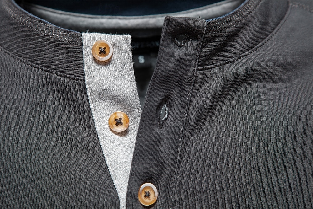 Homme Chemise en coton manche longue Couleur Pleine Frais Quotidien Occasionnel Boutons Henley École Entraînement Extérieur Toutes saisons Gris foncé Blanche Bleu T-shirt Henley de 2025 ? $32.99 –P3