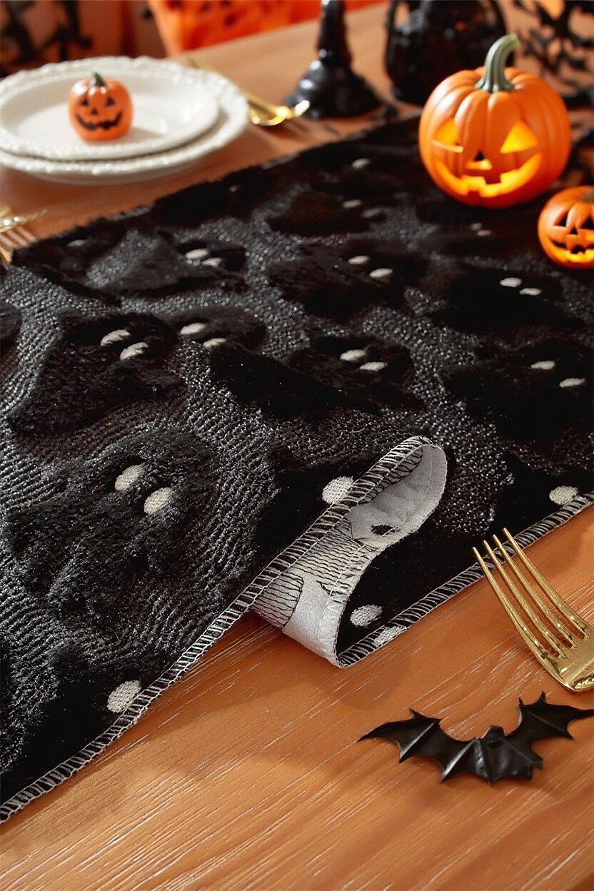 Halloweenský běhoun na stůl, vlaječka na stůl s 3D výšivkou duchů - dekorace z umělé kožešiny s černým okem a malým ďáblem, černobílý sváteční ubrus na dekoraci na párty a stolování 2025 - $9.49 –P7