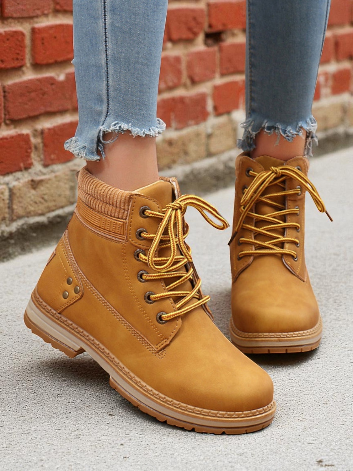 Botas femininas clássicas com cadarço – botas de trabalho duráveis estilo combate para outono, inverno e roupas casuais ao ar livre de 2025 por $34.99 –P5