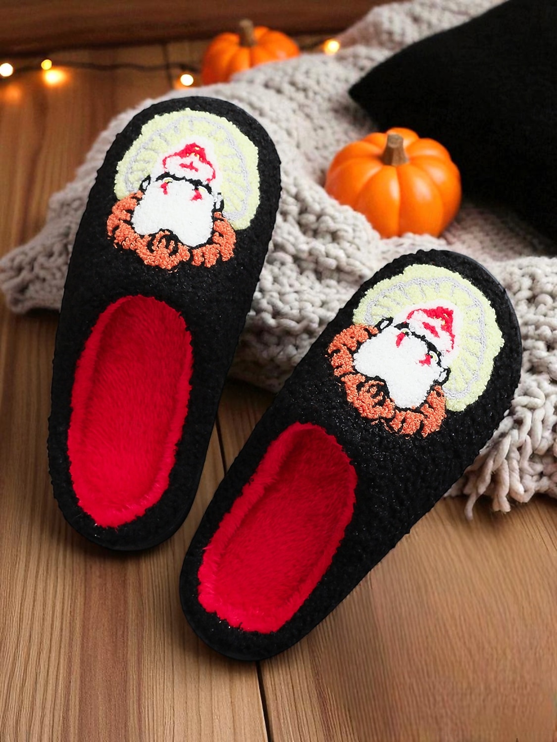 pantofole unisex da clown horror pelose con fodera in peluche rosso - comode scarpe da interno per Halloween, per feste in maschera spaventose e appassionati di film horror del 2025 a $14.99 –P2