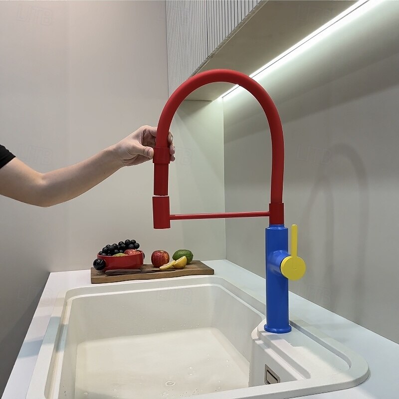 Robinet de cuisine - Poignée unique à un trou Électroplaqué / Finitions peintes Extractible / Rétractable / Bec Standard / Arc haut / haut Ensemble central Moderne Contemporain Kitchen Taps de 2025 ? $145.99 –P3