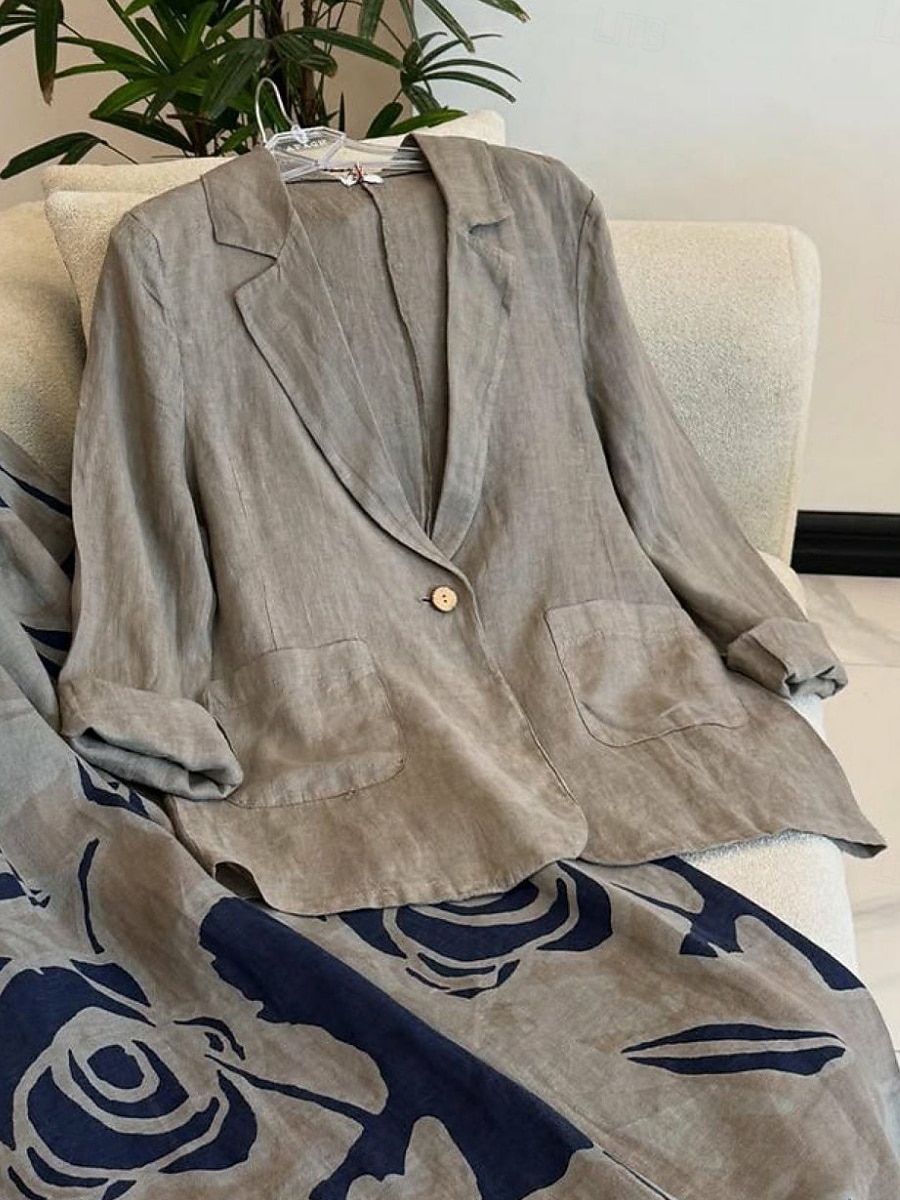 Femmes Blazer Confortable Respirant Avec Poches Boutons Mode Style OL Uni Extérieur Occasionnel Quotidien Simple Boutonnage Régulier Revers Coupe régulière manche longue Vêtements d'extérieur Bleu de 2025 ? $23.99 –P11