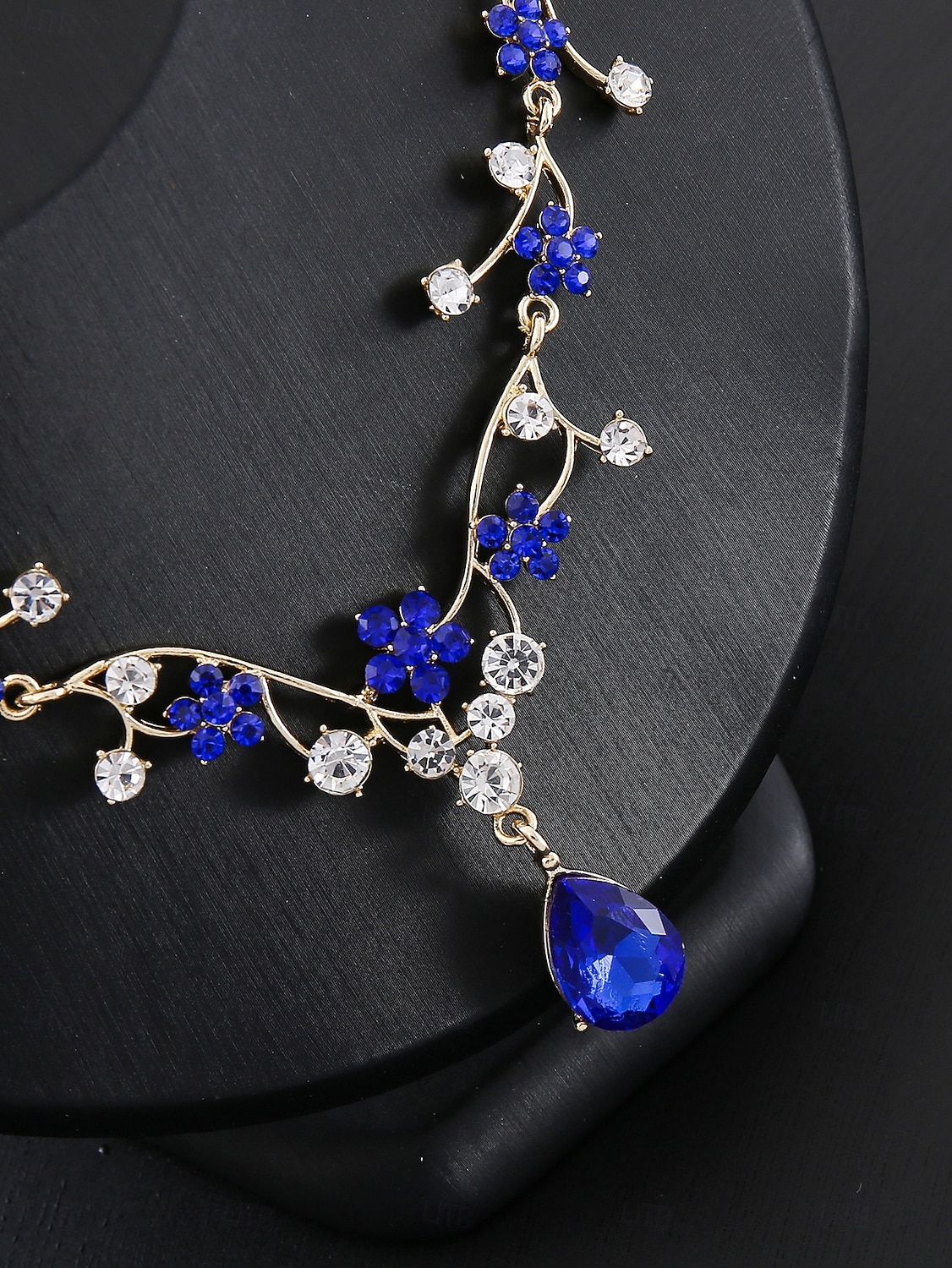 שרשרת ועגילים פרחוניים בגוון זהב לנשים משובצים בקריסטלים סגולים וצלולים, תכשיטים אלגנטיים למסיבות ואירועים מיוחדים 2026 - $11.99 –P5