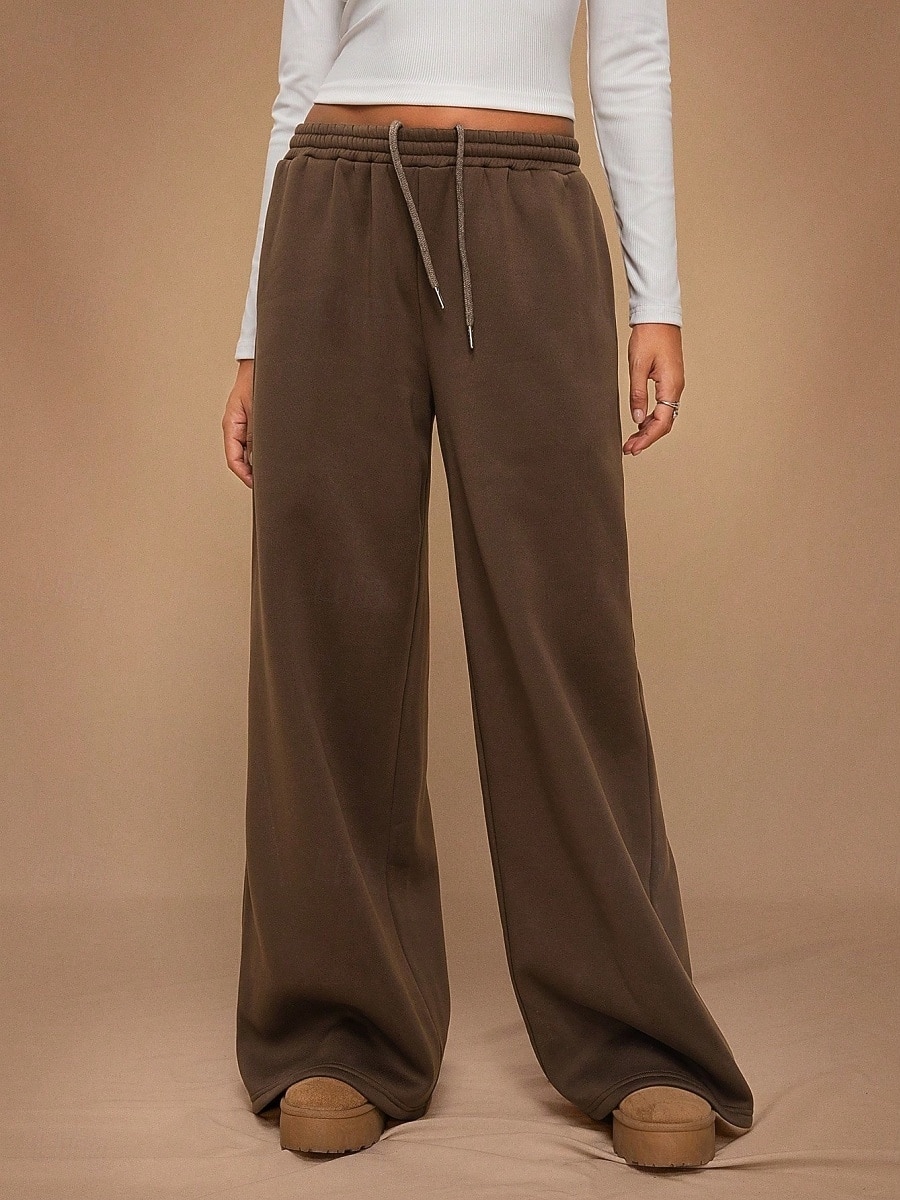 Femmes Joggings Jambe large Chinos Mode Streetwear Occasionnel Longueur complète Taille haute Uni Ceinture Élastique Confortable Doux Élastique Extérieur Rue Gris clair Noir Blanche Rouge Ét de 2026 ? $29.99 –P15