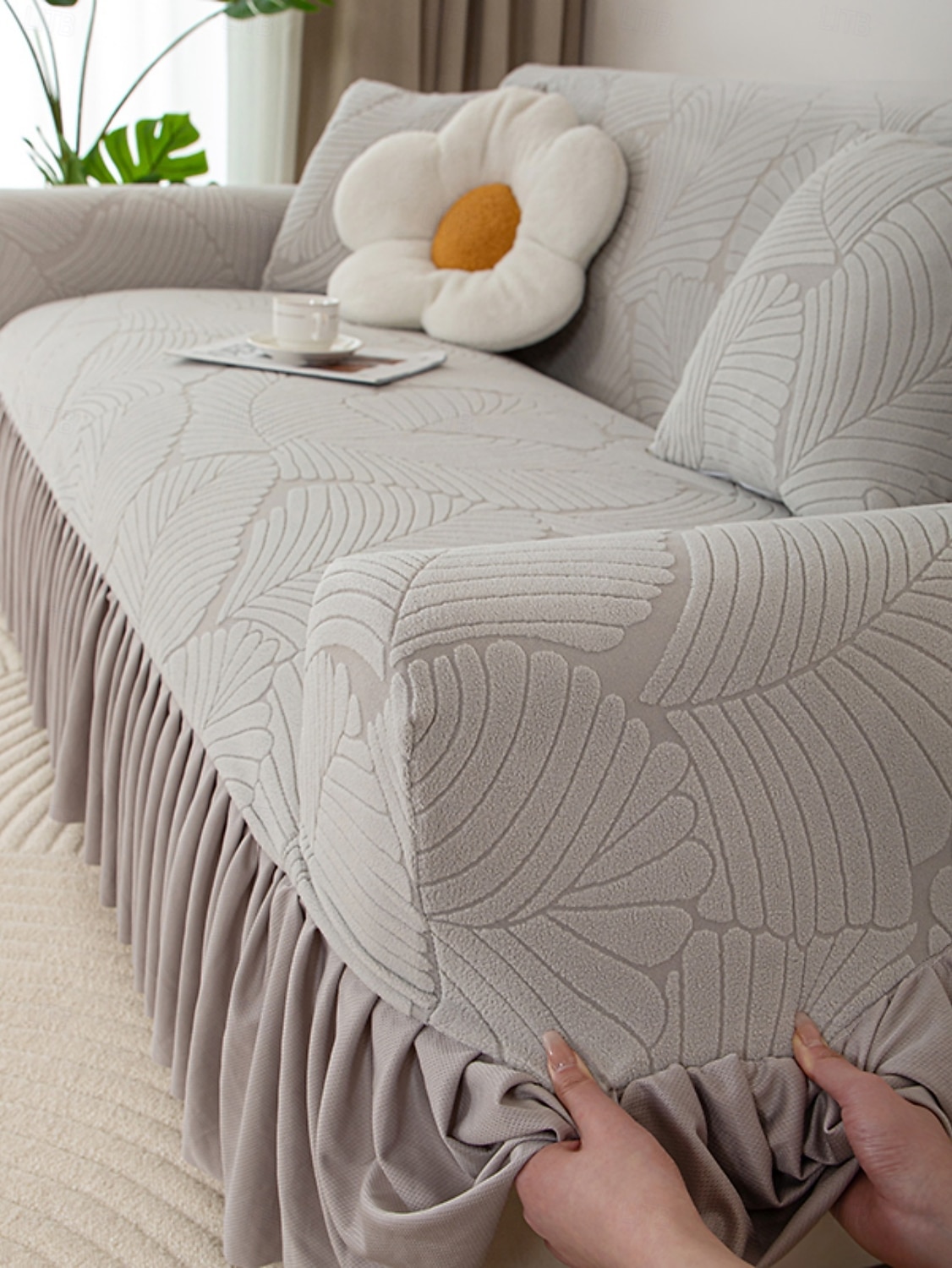 Capa de sofá com saia elástica jacquard, cor sólida premium, quatro estações, espessada, antiderrapante, universal, capa para sofás de 2026 por $50.99 –P4