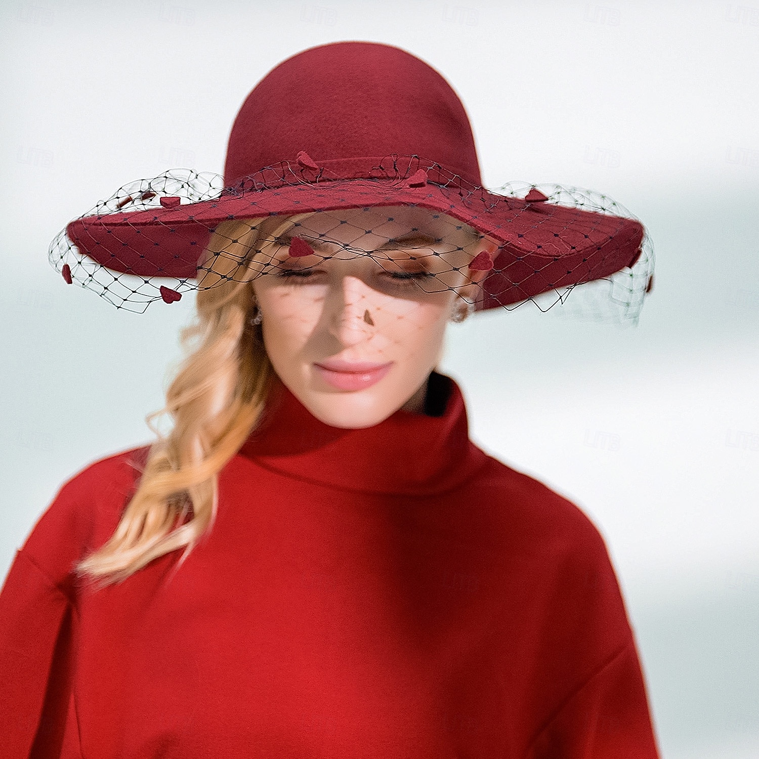 Hats 100% Wool Bowler / Cloche Hat Fedora Hat Wedding Ladies Day Elegant Wedding With Tulle Headpiece Headwear 2026 - $51.99 –P6