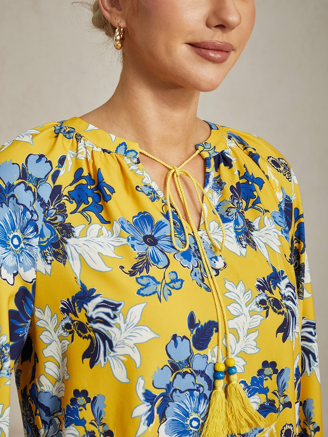 Per donna Femminile Camicia casual Floreale Casuale Corte Giallo Floreale Manica 3/4 Vacanza Scollo a V del 2026 a $67.99 –P5
