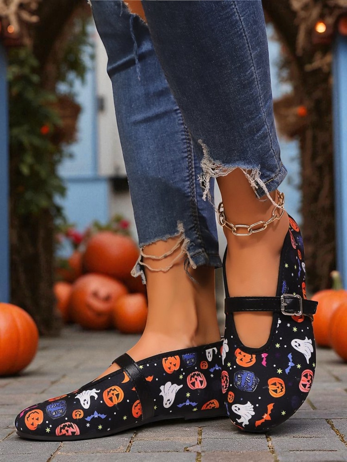Ballerines Mary Jane pour femme, style Halloween – Chaussures vintage à imprimé fantômes et citrouilles avec bride à boucle pour soirée costumée, collecte de bonbons et tenue décontractée de 2025 ? $19.99 –P2