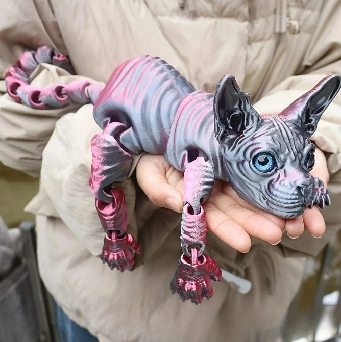 Decorazione realistica di un gatto snodato stampato in 3D, gatto sphynx stampato in 3D, animale antistress, scrivania, ufficio, arredamento per la casa, per amanti dei gatti e collezionisti. del 2026 a $19.99 –P15