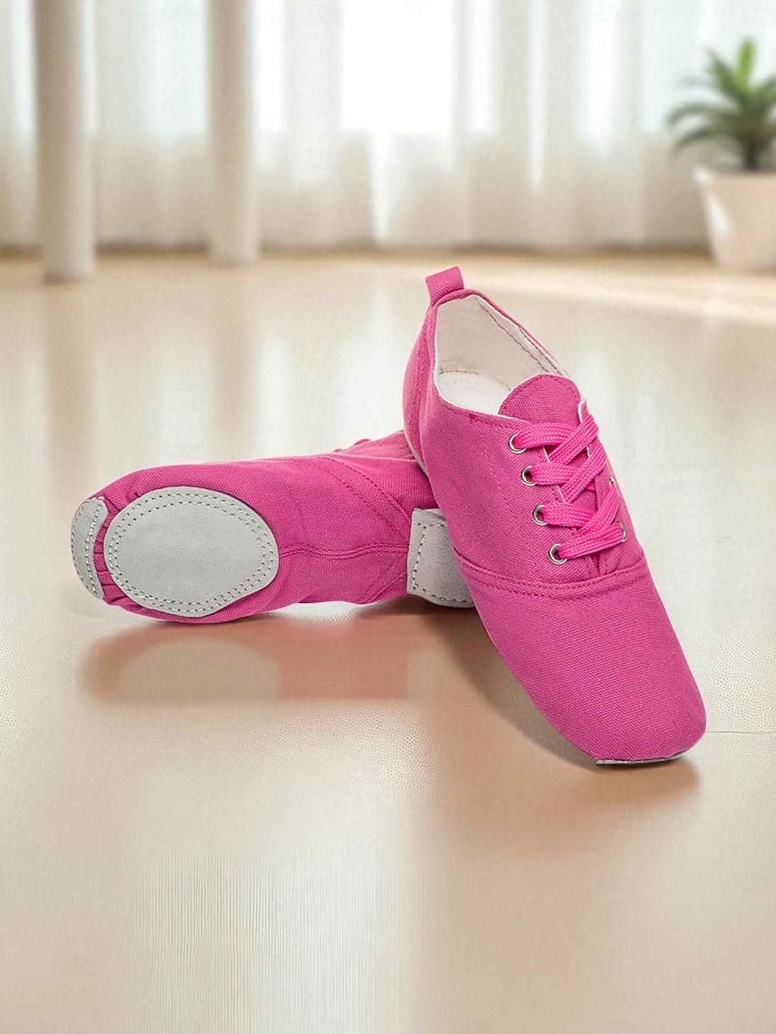 Women's Green Canvas Lace-Up Jazz Shoes - Lightweight Soft Sole Dance Sneakers for Practice and Stage Performance 2026 - $14.99 –P6