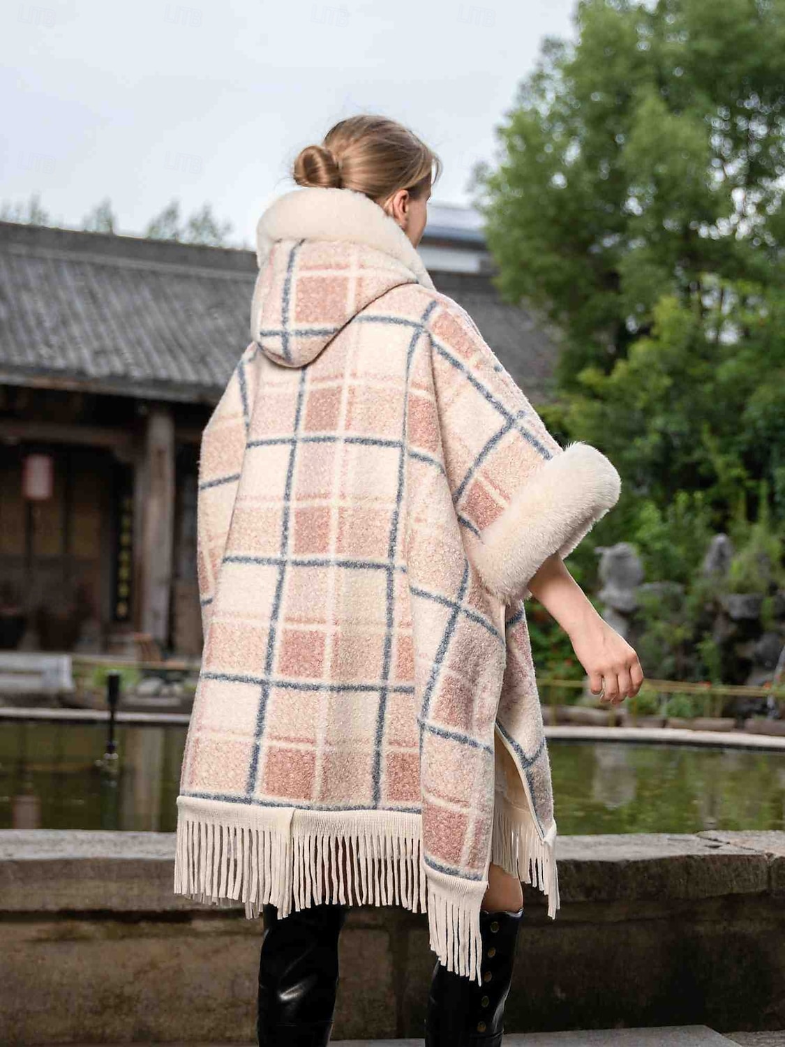 Pälssjalar och boleros Ledigt vardag Håller värmen Halvlång ärm Fladdermusärm Polyester Brudsjalar Med Tofs Till Speciellt Tillfälle Höst vinter 2025 - $64.99 –P2