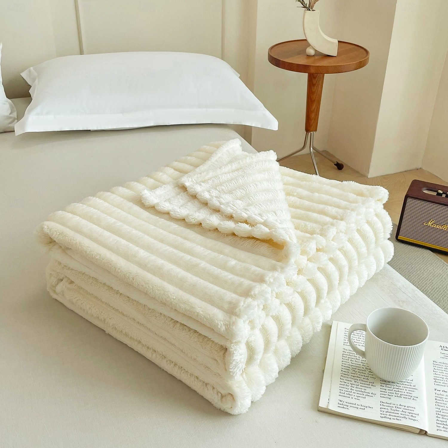 cobertor de flanela grosso com veludo de coelho, cobertor macio e quente de alta g/m² para sofá, cama, escritório, cobertor de inverno multiuso de 2025 por $21.99 –P4