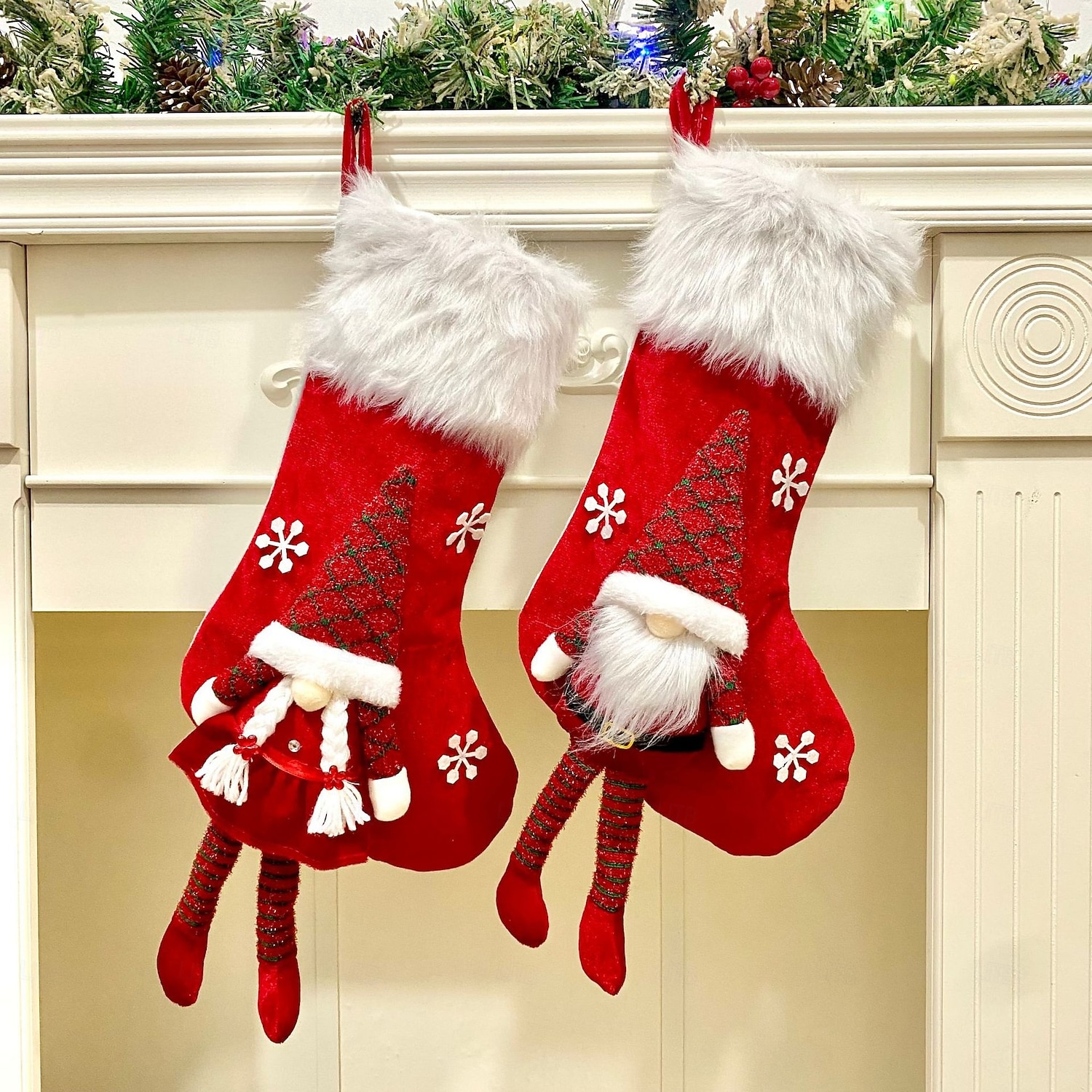 Bas de Noël à longues jambes, bas tricotés sans visage, vieux homme, bas décoratifs en tissu doux rouge et vert, idéal pour les fêtes de Noël et du Nouvel An de 2025 ? $15.49 –P3