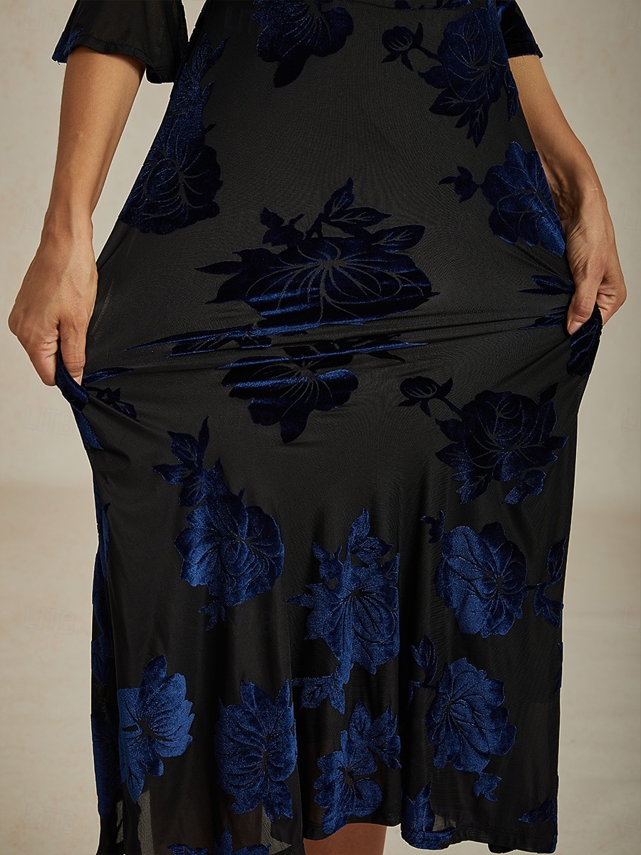 Dame Midikjole Fløyelskjole Cocktail Kjole Kjole med A-linje Elegant Bursdag cocktail Aftenselskap Bryllupsgjest Cocktailfest Normal Blomstret Halvlange ermer V-hals Navyblå Vår Høst Vinter 2026 - $72.99 –P3