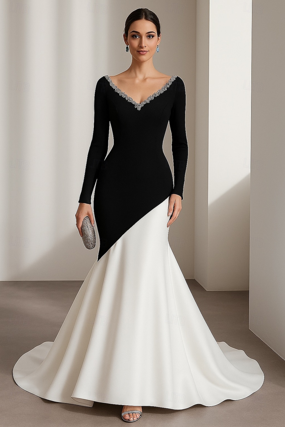 Robe de soirée sirène/trompette noire et blanche, élégante robe de soirée formelle, longueur au sol, manches longues, col en V, crêpe extensible avec plis, cristaux et perles, 2025 de 2025 ? $159.99 –P1