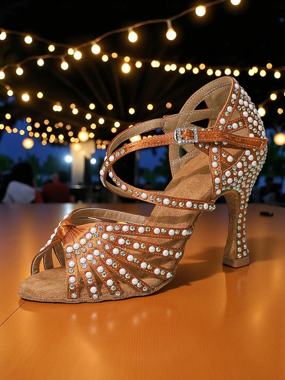 Zapatos de baile latino con tiras y hebillas de diamantes de imitación blancos para mujer: sandalias profesionales de salsa para fiestas Gatsby y eventos de baile vintage. 2026 - $69.99 –P5