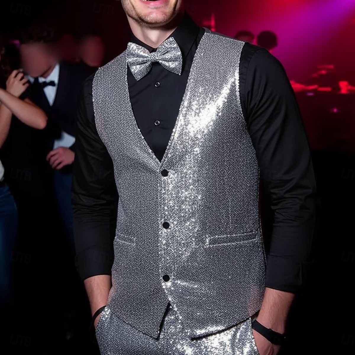 gilet da uomo con scollo a V, tinta unita, nero, argento e oro, vestibilità su misura del 2025 a $39.99 –P11