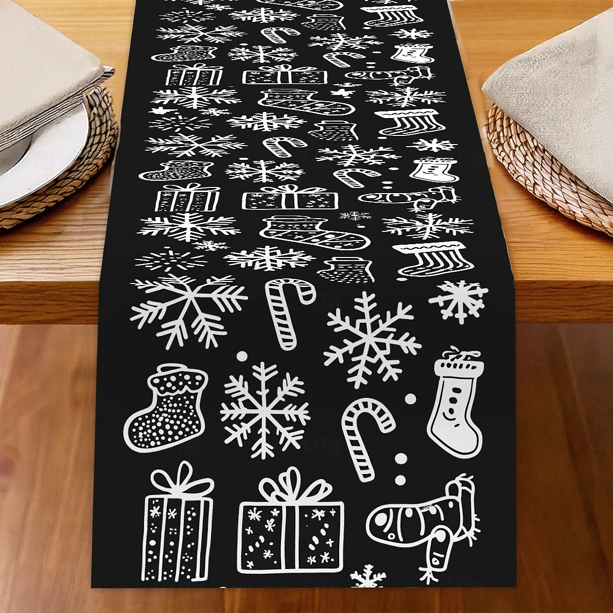 Jul Linneduk Högtids Tecknad Jultomte Snöflinga Tryck Duk Matbord Dekor Vardagsrum Bänkskiva Festlig Dekoration 2025 - $7.99 –P17