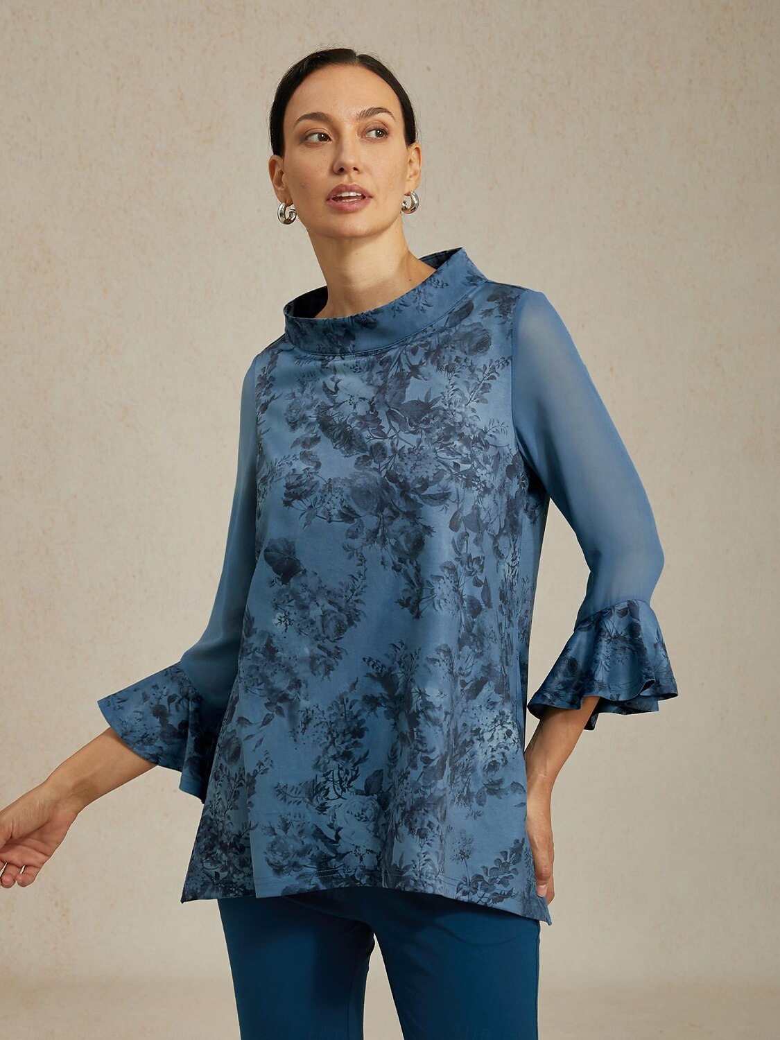 Chemisier femme gris bleu fleuri col montant manches à empiècements transparents ourlet asymétrique coupe confortable décontracté vacances printemps été automne de 2025 ? $61.99 –P6