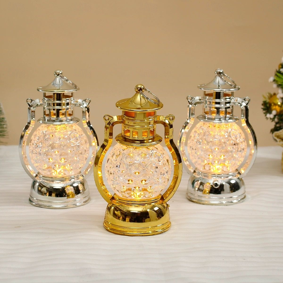 1PC Christmas Creative LED Wind Lamp Retro Oil Lamp New Year Party Wedding Festival Birthday Decoration Night Light Battery Powered 2025 - CAD $12.99 –P4