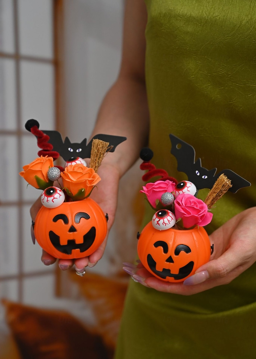 1 Pc 12 * 9CM 2025 New Halloween and Easter Pumpkin Eye Bat with Lantern Ghost Festival Decoration Simulation Flower Pumpkin Lantern 2025 - $4.99 –P4